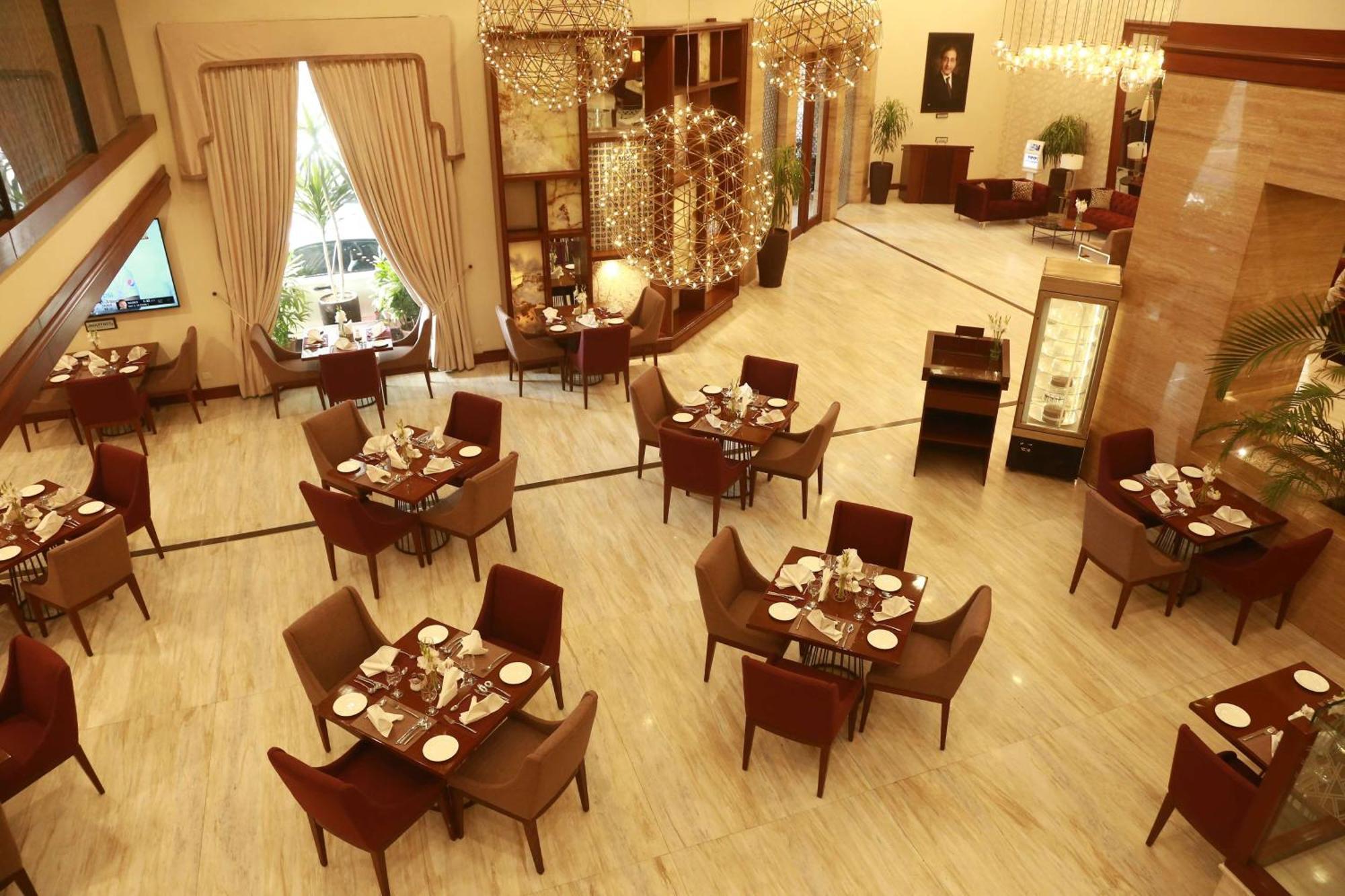 Ramada By Wyndham Multan Hotel Eksteriør billede